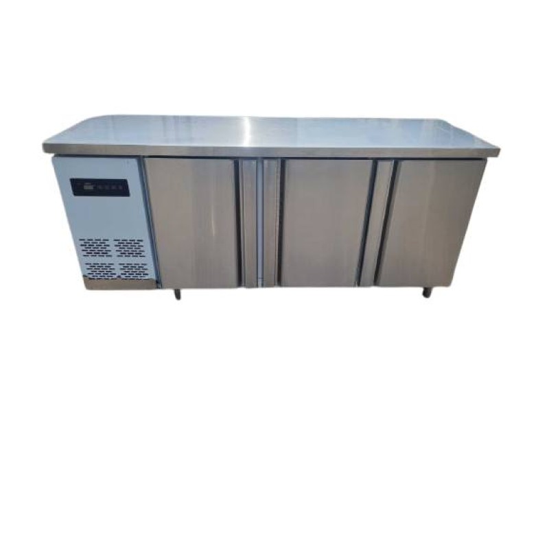 Ψυγείο πάγκος με 3πόρτες – Καινούργιο Β’ διαλογής