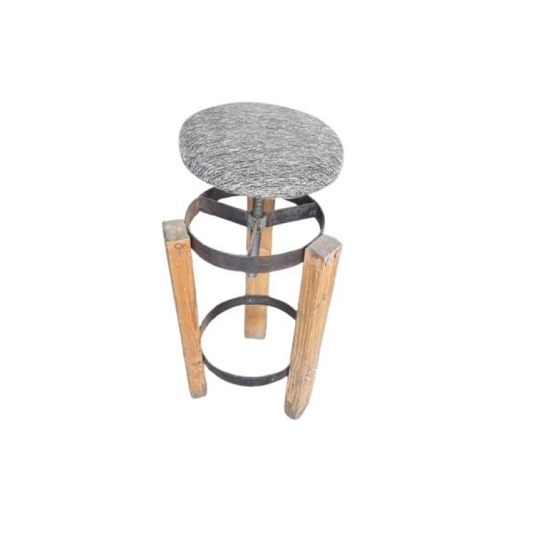 Σκαμπώ μπαρ